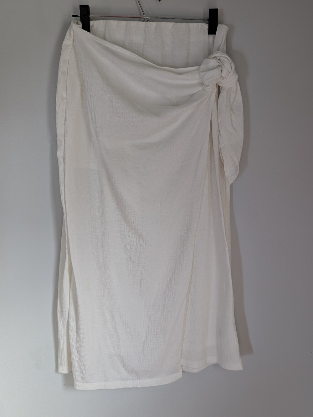 NWOT a new day Cream Wrap Midi Skirt with Side Knot